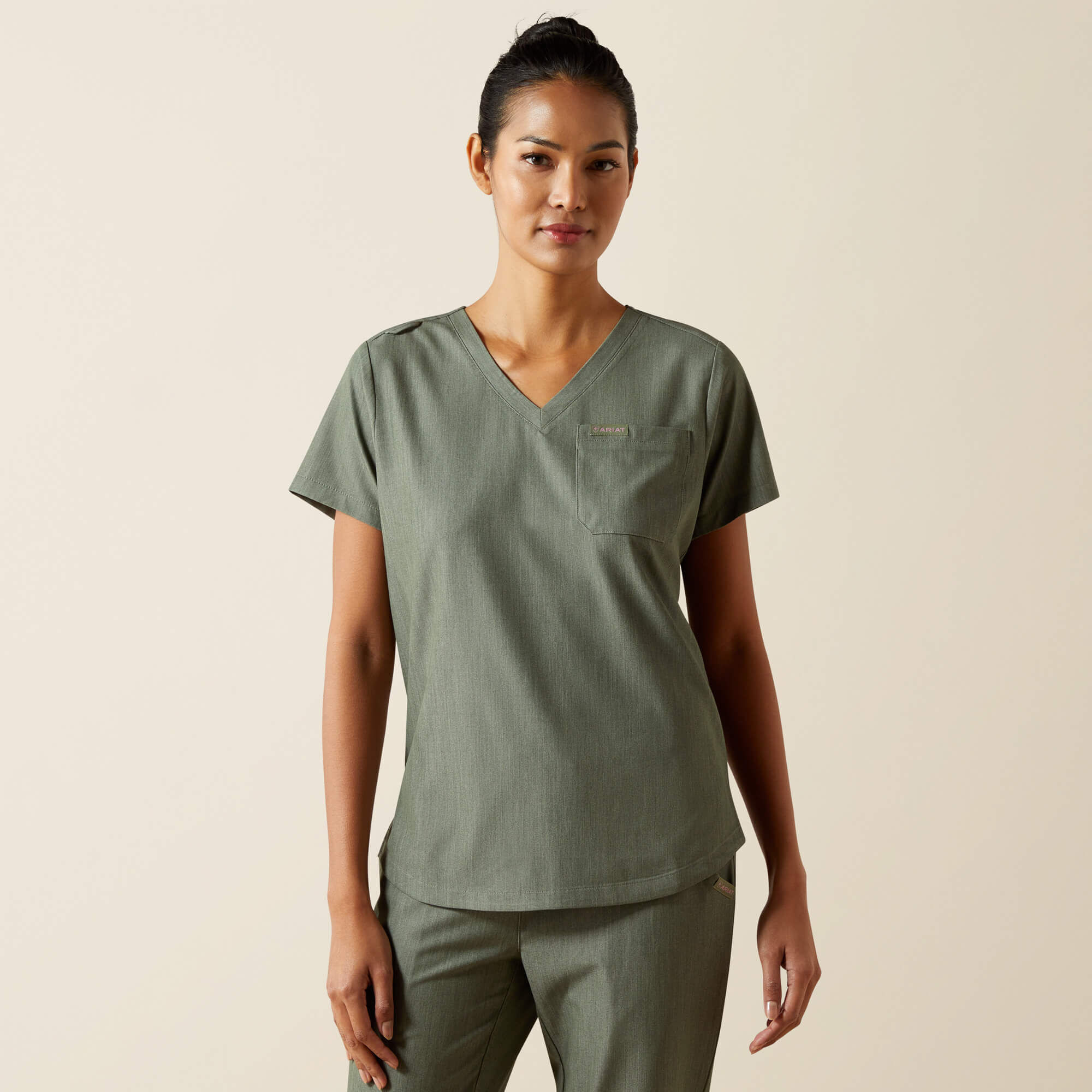 Beth Basic Scrub Top