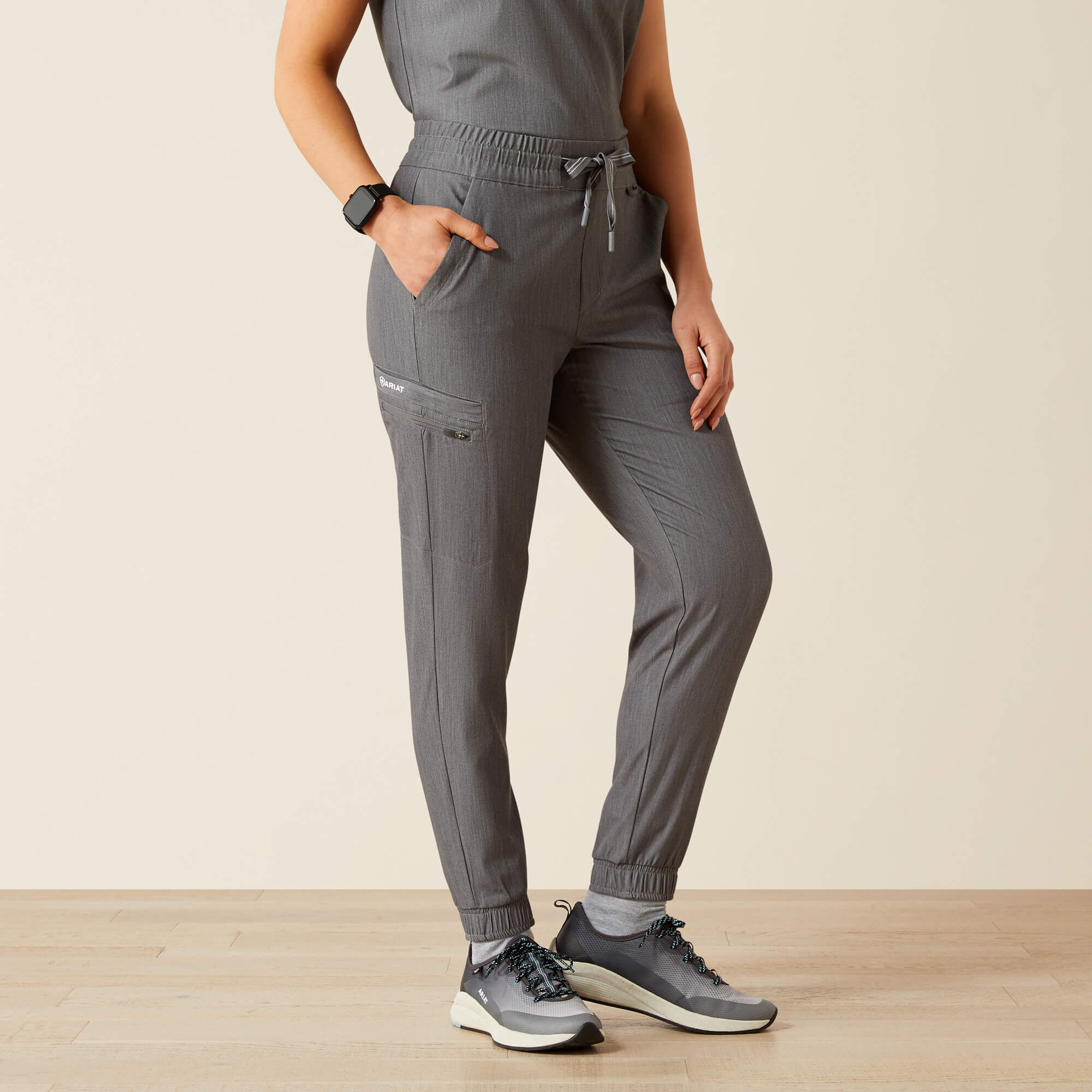 Blackwell Cargo Stretch Jogger Scrub Pant