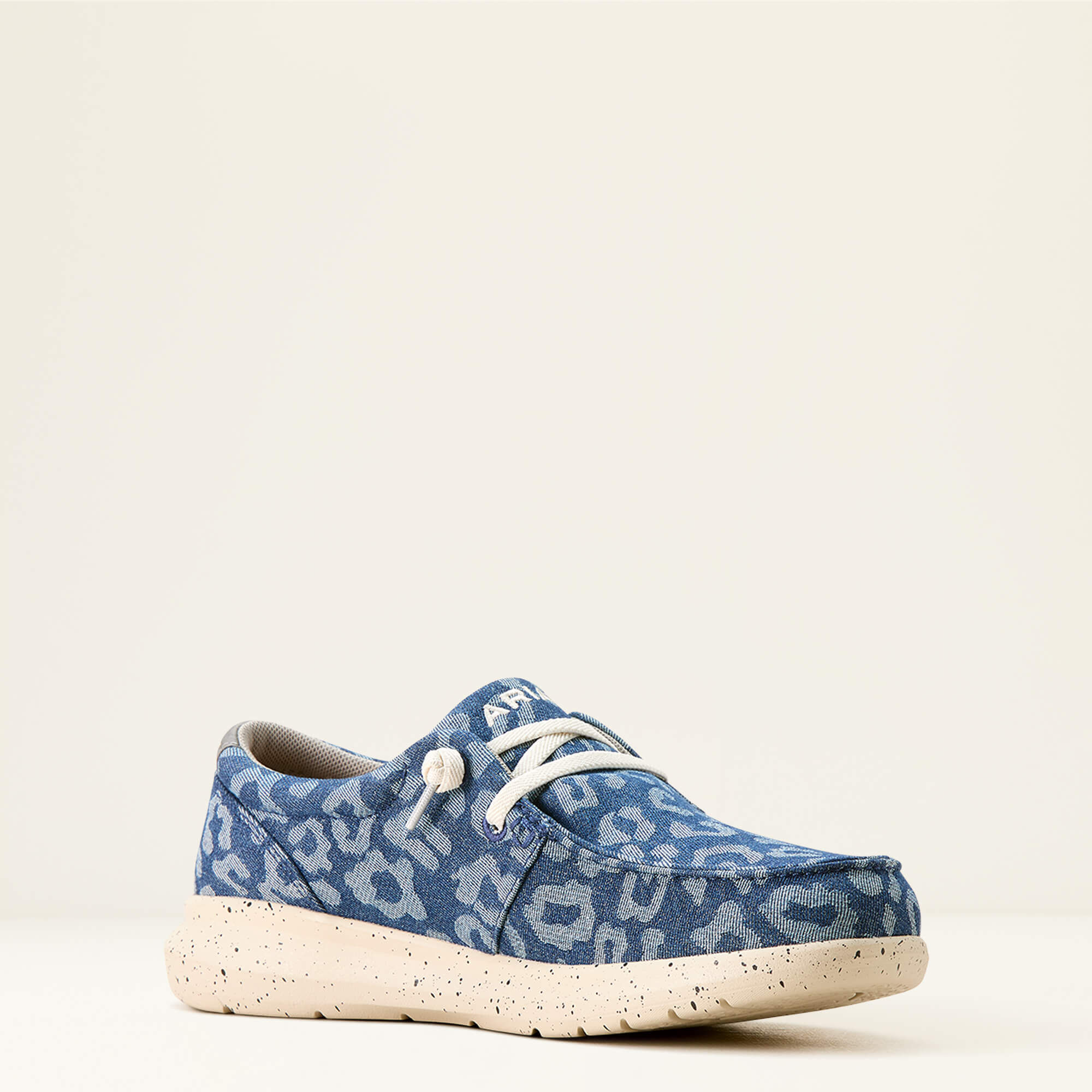 10053704_medial_warm