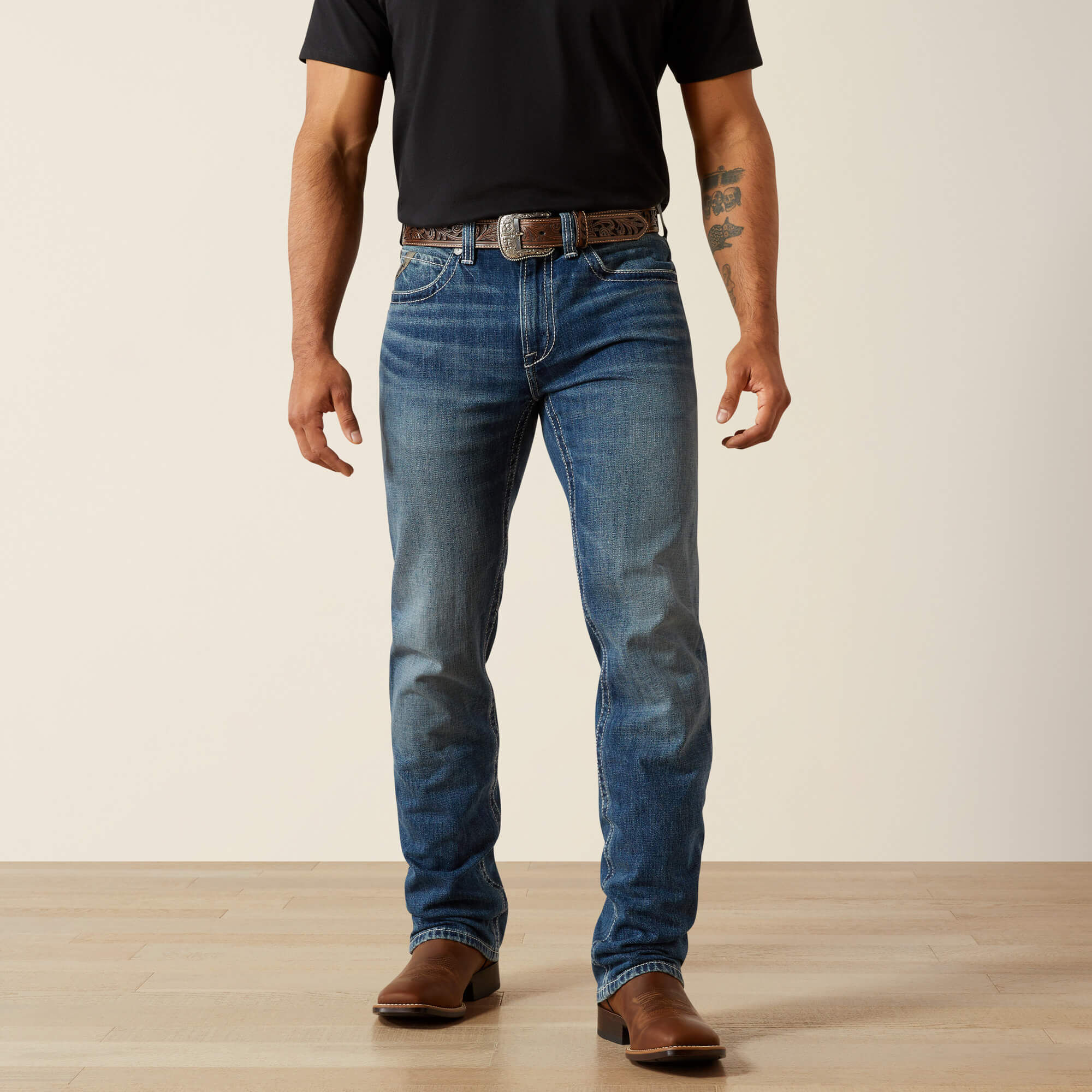 M4 Relaxed August Straight Leg Jean